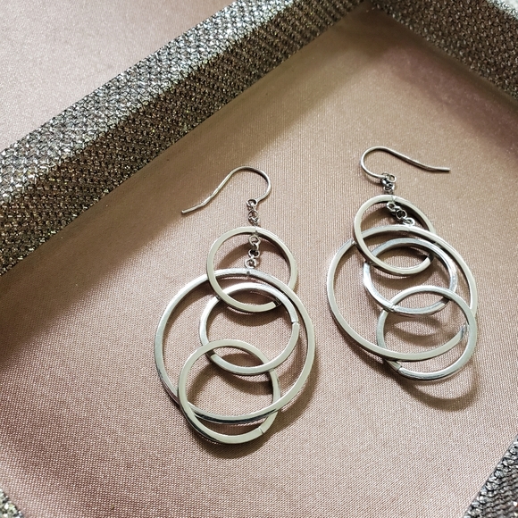 14k White Gold Circle Dangle Earrings - Picture 2 of 11